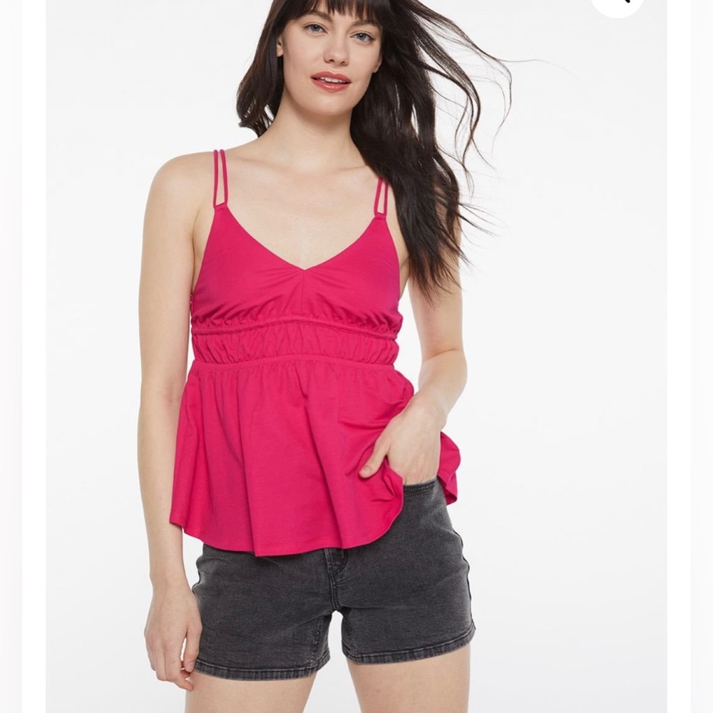 Reitman’s Solid Semi-Fitted Pique Cami!